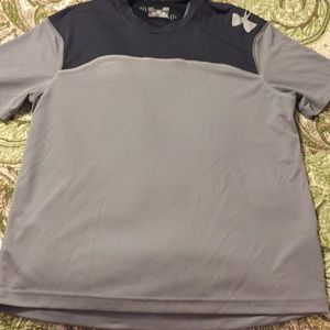 Under Armour Heat gear Combine large t shirt